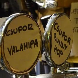 Neked Csak Dezső, Budapest - Étel/ital