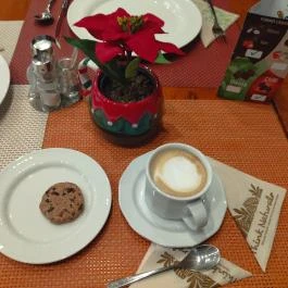 Nem Adom Fel Kávézó & Étterem Budapest - Étel/ital