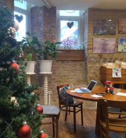 Nem Adom Fel Kávézó & Étterem