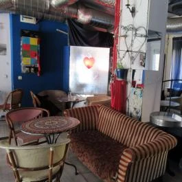 Nemdebár Budapest - Belső