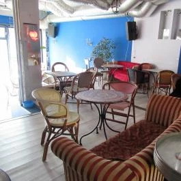 Nemdebár Budapest - Belső