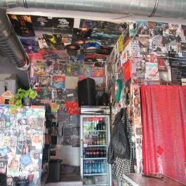 Nemdebár Budapest - Belső