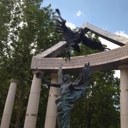 A német megszállás áldozatainak emlékműve Budapest - Egyéb