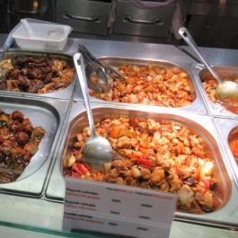 Nemzetközi Kínai Büfé Budapest - Étel/ital