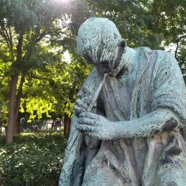 Népdal-szobor Budapest - Egyéb