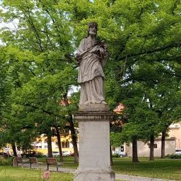 Nepomuki Szent János szobor Sopron - Egyéb