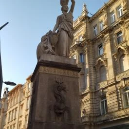 Néreidák-kútszobor Budapest - Egyéb