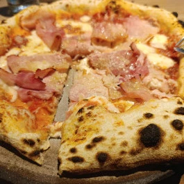 Neverland Bar Escape Room Pizzeria, Budapest - Étel/ital