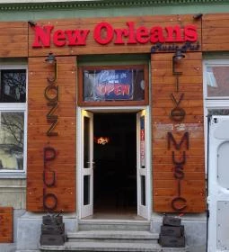 New Orleans Music Pub