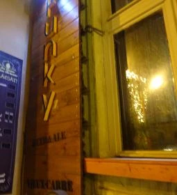 New Orleans Music Pub