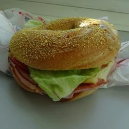 New York Bagel - Egyetem tér Budapest - Étel/ital