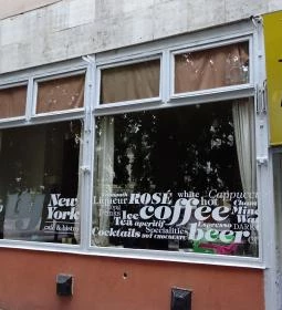 New York Café & Bistro