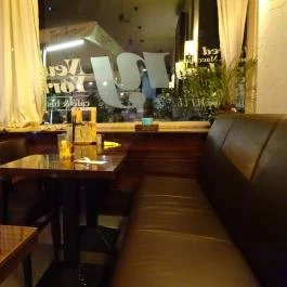New York Café & Bistro Szolnok - Belső