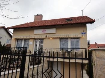 Nikoletta Cukrászda Biatorbágy