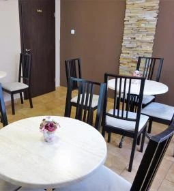 Nikoletta Cukrászda