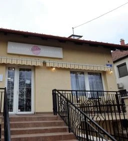 Nikoletta Cukrászda