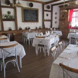 Noah Étterem, Fertőrákos - Egyéb