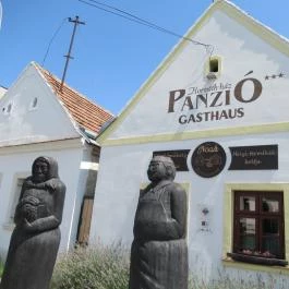 Noah Étterem, Fertőrákos - Egyéb