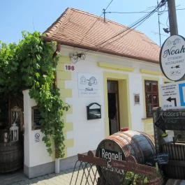 Noah Étterem, Fertőrákos - Egyéb