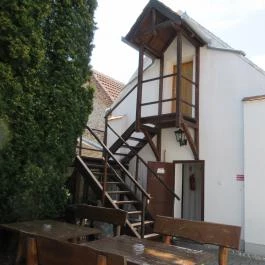 Noah Étterem, Fertőrákos - Egyéb