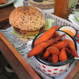 Noah Étterem, Fertőrákos - Egyéb