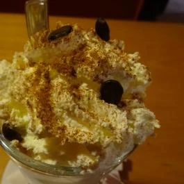 Noiret Biliárd & Darts Szalon Budapest - Étel/ital