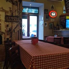 NonGluten - by Pizza Monkey Budapest - Belső