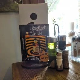 Nonloso Caffé Budapest - Belső