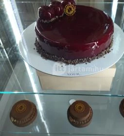Nour - Art of Desserts Budapest