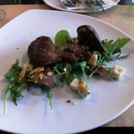 NU - Bor & Bisztronómia, Budapest - Étel/ital