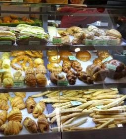 Numan Pékség - Pannónia utca