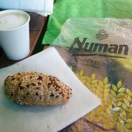 Numan Pékség - Pannónia utca Budapest - Étel/ital