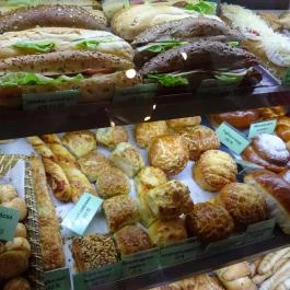 Numan Pékség - Pannónia utca Budapest - Étel/ital