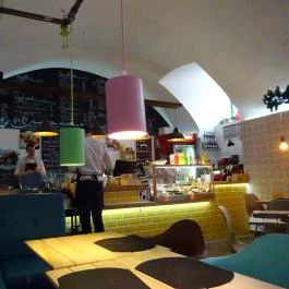 Nyakleves - Múzeum utca Budapest - Belső