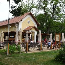 Nyereg Itató Budapest - Külső kép