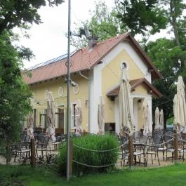 Nyereg Itató Budapest - Külső kép