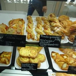 Nyugati Cöli Bisztró Budapest - Étel/ital