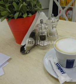 Nyugati Cöli Bisztró