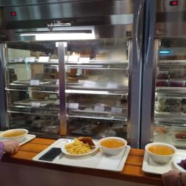 Nyugi bár & bowling, Makó - Étel/ital