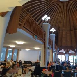 Nyugi bár & bowling, Makó - Belső