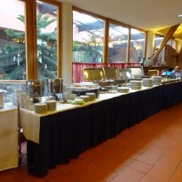 Hotel Makár Óbester Étterem Pécs - Belső