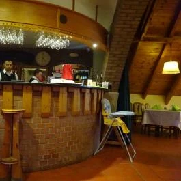 Hotel Makár Óbester Étterem Pécs - Belső