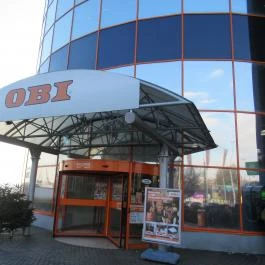 OBI Étterem & Kávézó - Soroksári út Budapest - Külső kép