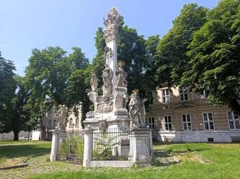 Óbudai Szentháromság-szobor Budapest