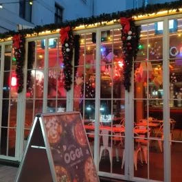 Oggi Pizzeria Napoletana Budapest - Külső kép