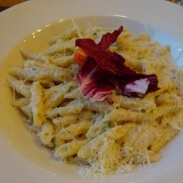 Oinos Wine Bar & Bistro Budapest - Étel/ital