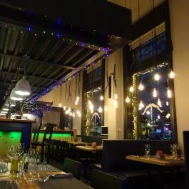 Oinos Wine Bar & Bistro Budapest - Belső