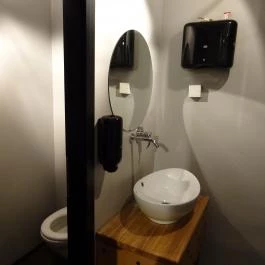 Oinos Wine Bar & Bistro Budapest - Mosdó