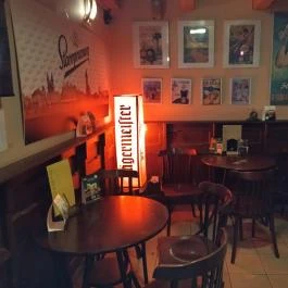 Oké Hungária Sörház & Café Budapest - Belső