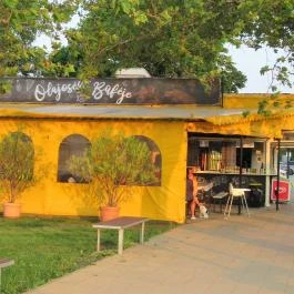 Olajosék Büféje Siófok - Külső kép